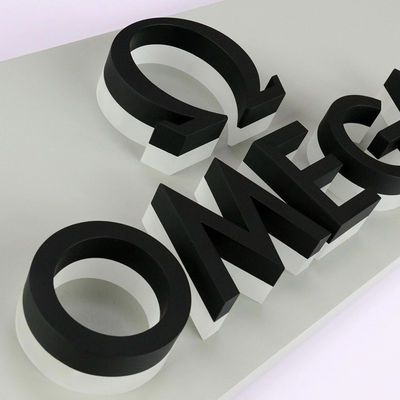 Wandmontage met metalen achtergrondverlichtingsbord voor aangepast 3D LED-aluminiumbrieflicht