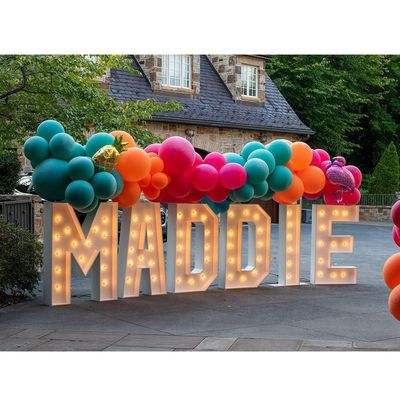 Op maat gemaakte grootte roestvrij staal LED-marquee letters voor outdoor trouwfeest display