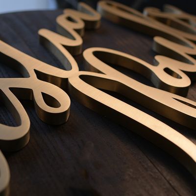 Metalen letter logo met anti-roest coating reclame aangepast kleur 30 C ontwerp