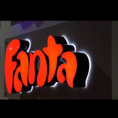 LED Acrylic Vervaardigd 3D Verlicht Winkel Front Dimensionale Letters