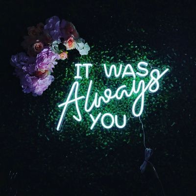 Gepersonaliseerd Marquee Light Up Letters Neon Sign voor je bruiloft Een match gemaakt in de hemel