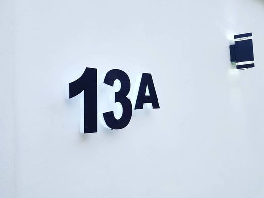 Custom Metal Outdoor Verlicht 3D Signage Back LED Light House Nummer voor bruiloften