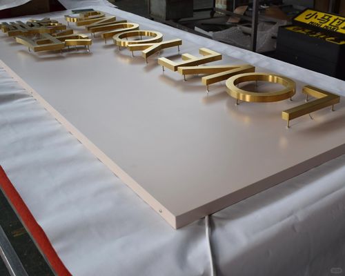 Buiten 3D LED billboard en display board roestvrij metaal achtergrondlicht Lichte letters