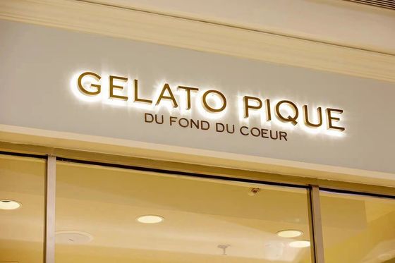 Kleine letters Logo 3D Acrylische zakelijke borden voor kantoor en winkel 12V Invoerspanning