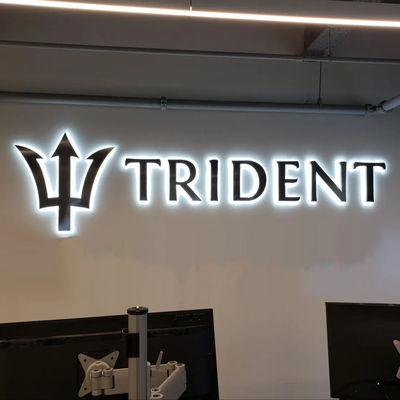 50000 uur werken Levensduur Custom Outdoor Channel Letter Sign met LED achtergrondverlichting