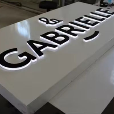 Acrylische LED-achtergrondverlichting Rishang Light Letter Box Signage voor binnen- en buitenpromotie